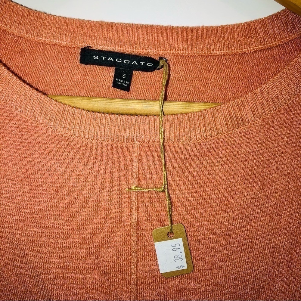 NWT Staccato Coral Crewneck Sweater Size Small - Picture 3 of 8